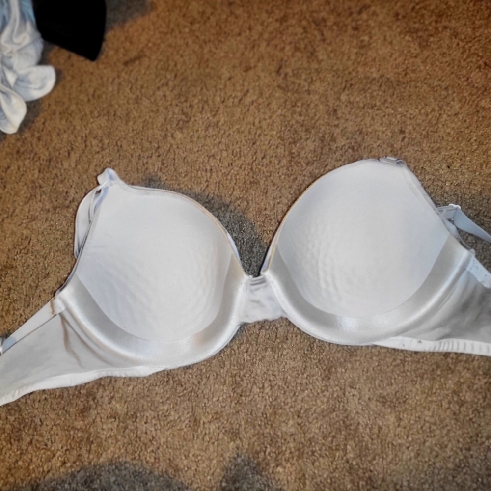 Tee shirt bra